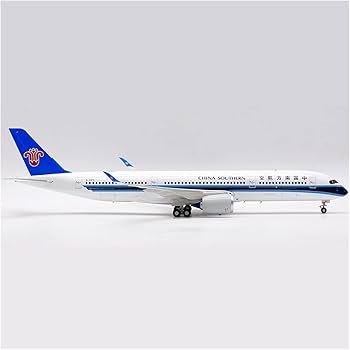 Amazon.co.jp: 1:200 スケール中国南方航空 A350-900 B-30F9 合金