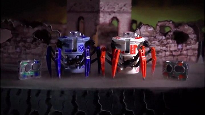 Amazon | HEXBUG ヘックスバグ 戦場付き バトルスパイダー (2個セット