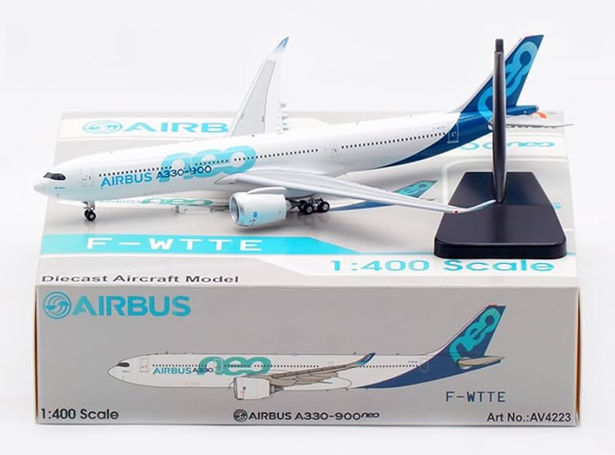 Amazon | Aviation 1:400 Airbus A330-900NEO F-WTTE AV4223 モデル
