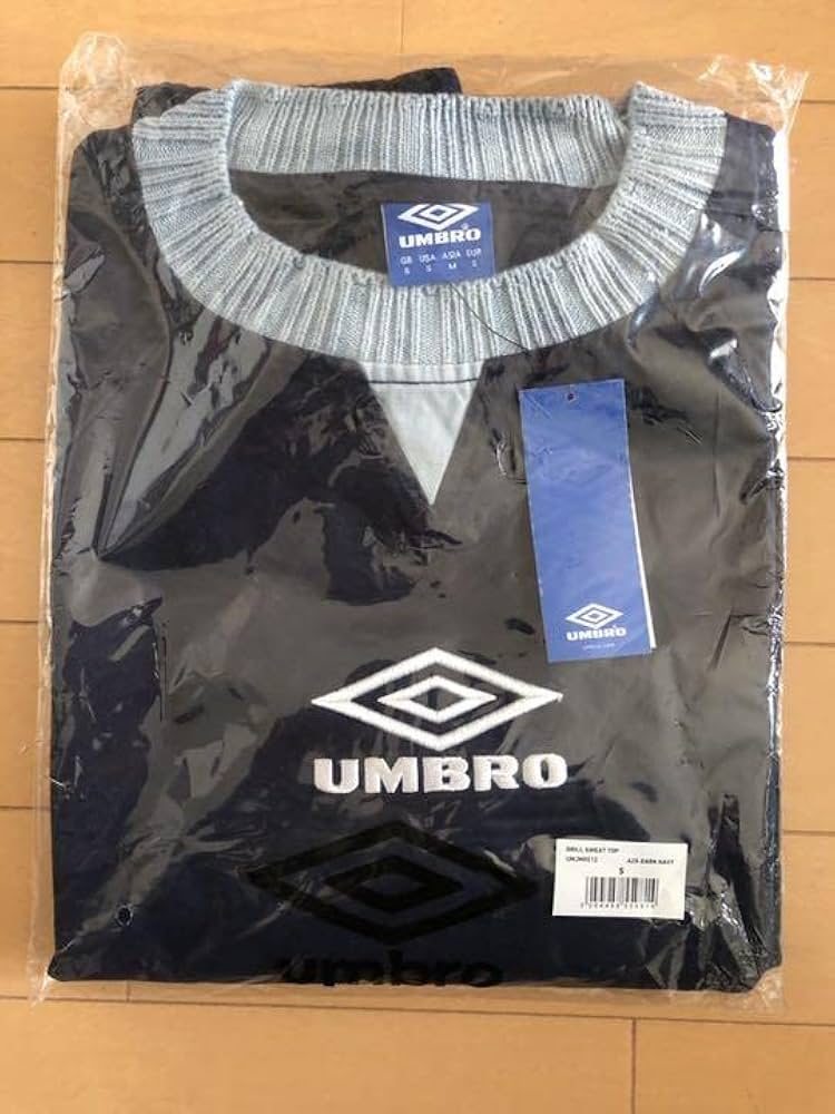 Amazon.co.jp: UMBRO スウェット ドリルトップ : ファッション