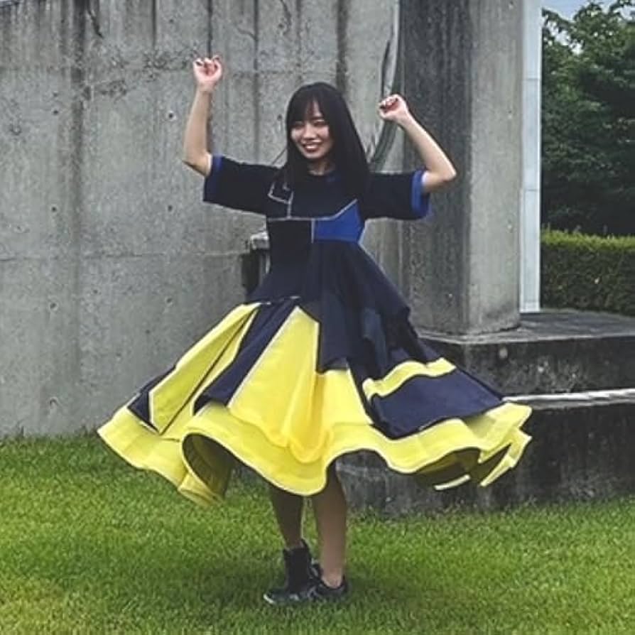 Amazon.co.jp: （ウィッグ、靴追加 ） 日向坂46 8th Single「月と星が