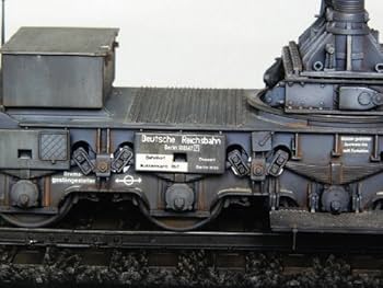 Amazon.com: Trumpeter 1/35 Morser Karl-Great 040-041 on Railway