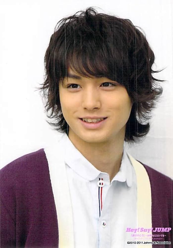 Amazon.co.jp: Hey!Say!Jump 公式写真・伊野尾慧 写真 フォト