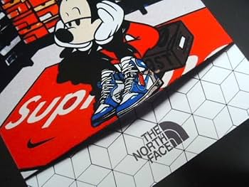Amazon.co.jp: A4 額付き ポスター Mickey Mouse ミッキー スニーカー