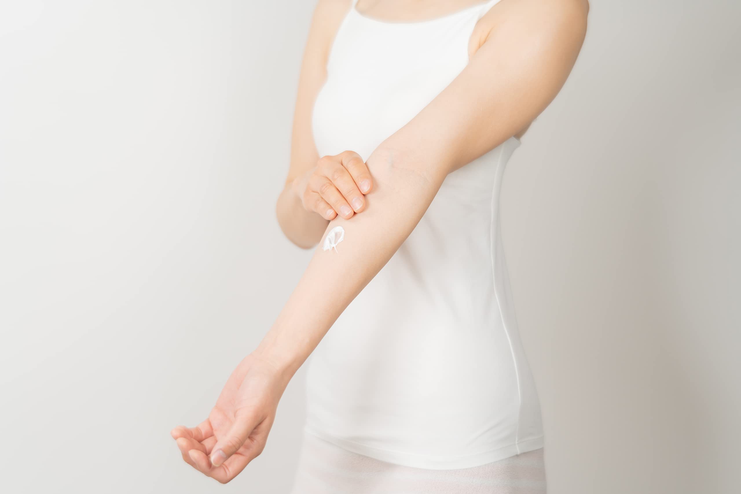 Amazon | 全身に使える ミネラルケアクリーム ボディ・フェイスケア