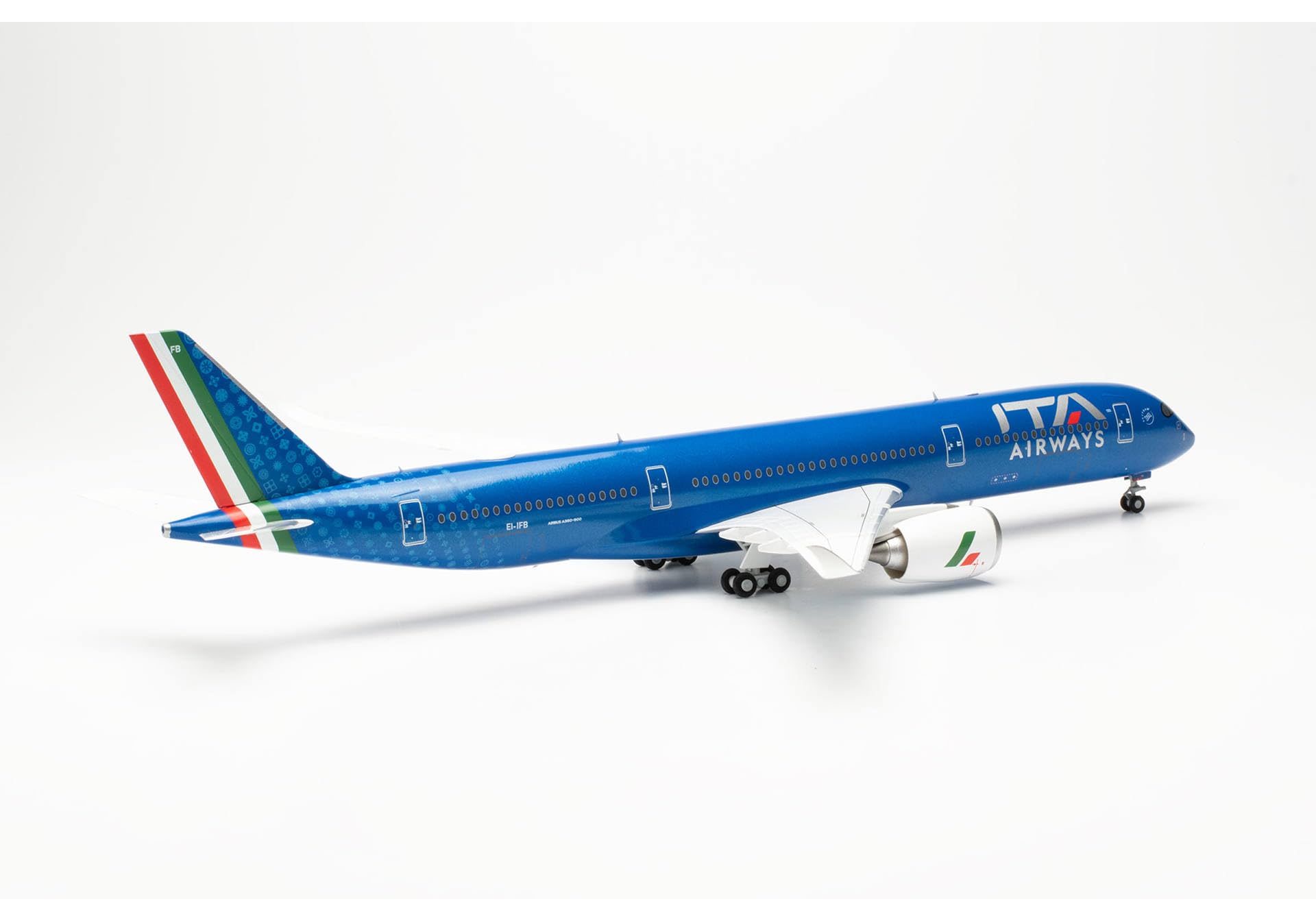 Amazon.co.jp: herpa 飛行機モデル ITA Airways Airbus A350-900 – EI