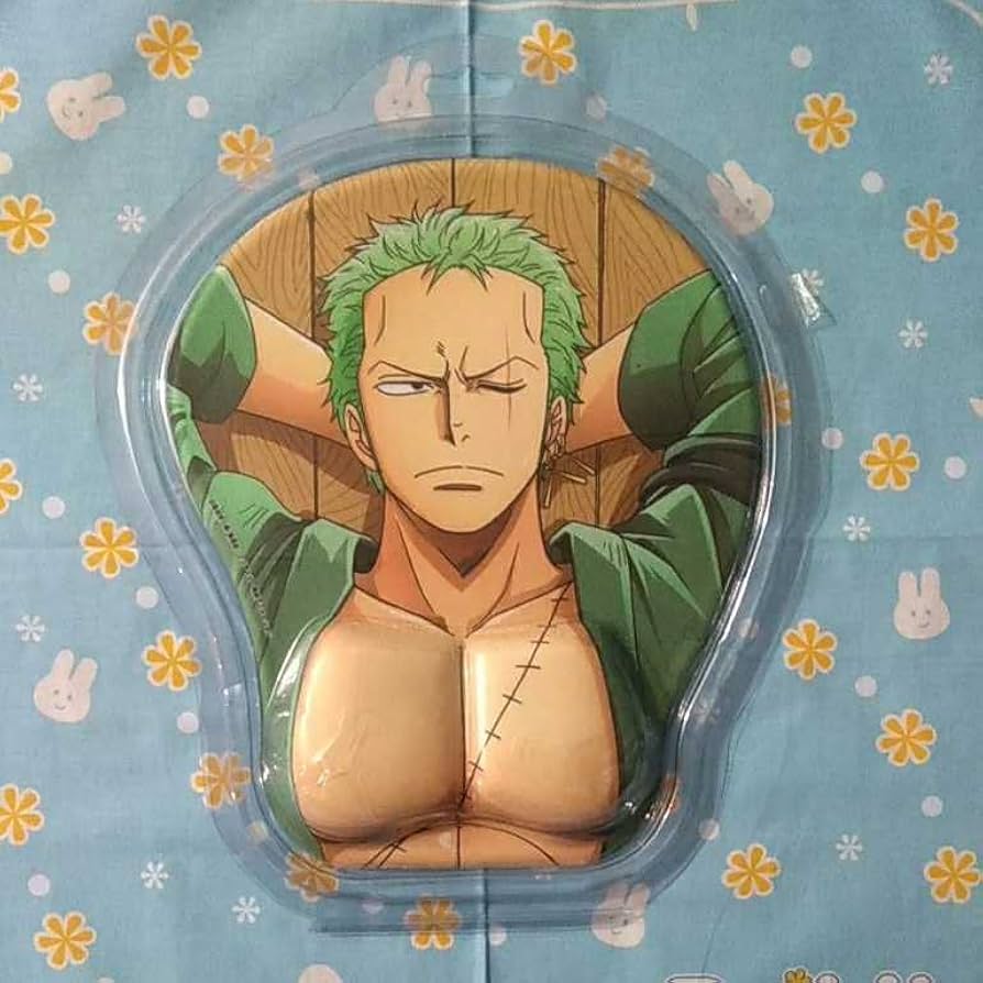 Amazon.co.jp: ONE PIECE ワンピース 麦わらストア限定 ロロノア ゾロ