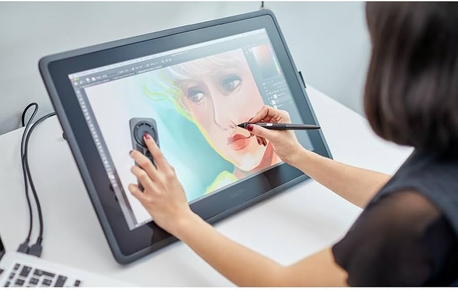 Amazon.com: Wacom Cintiq 22 Drawing Tablet with Screen, 21.5