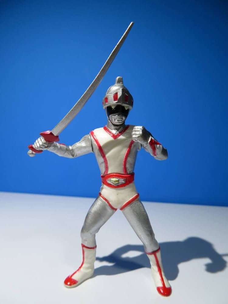 Amazon | 特撮ヒーロー：フィギュアコレクション/シルバー仮面