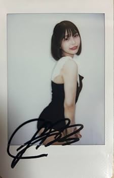 Amazon.co.jp: 唯井まひろ 直筆サイン入りチェキ 6 : おもちゃ