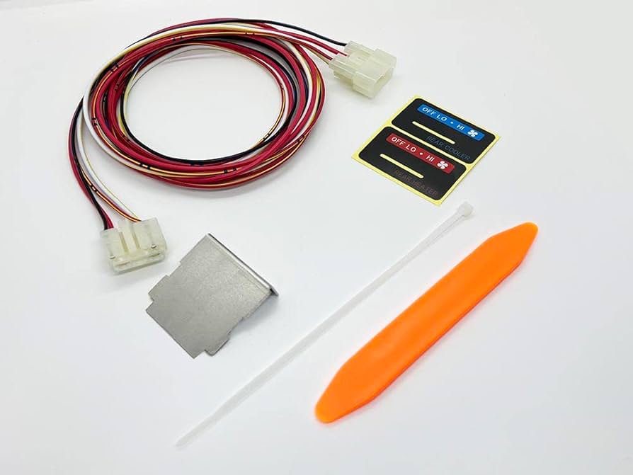 Amazon | 3531 【国内製造】 200系 ハイエース リアヒータースイッチ