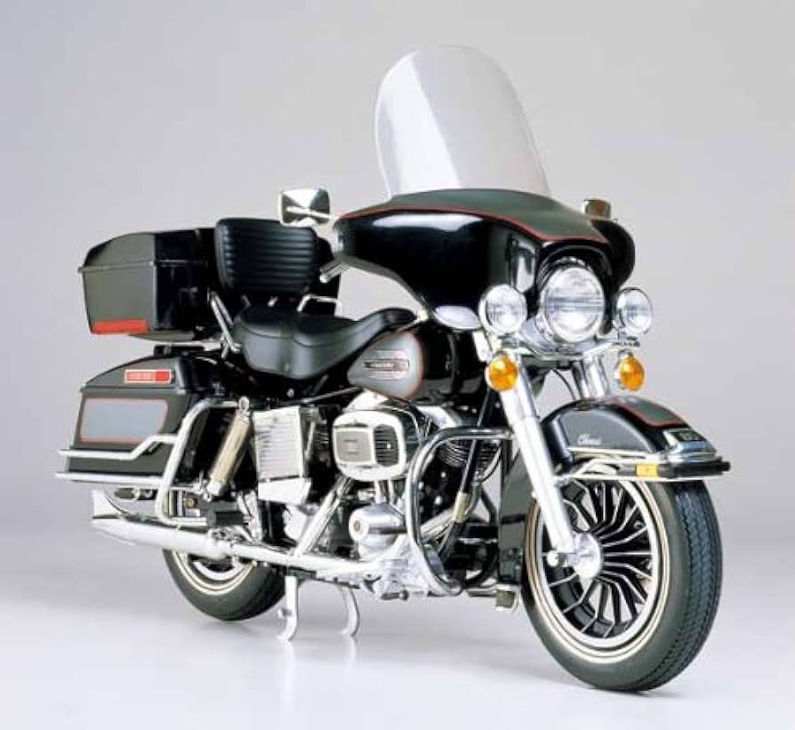 Amazon | タミヤ 1/6 オートバイシリーズ No.37 ハーレーダビッドソン