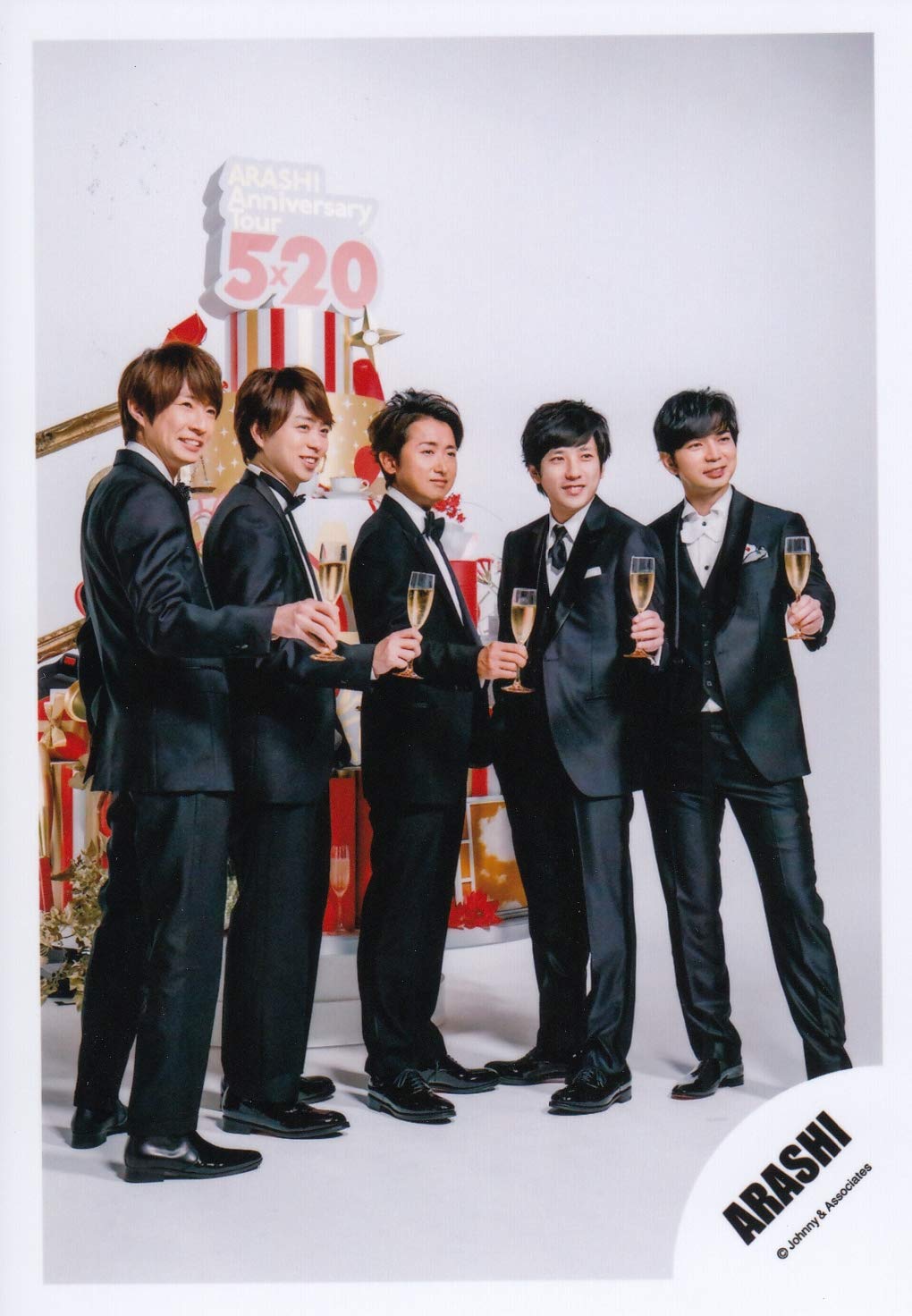 Amazon.co.jp: ARASHI 嵐 公式 生 写真 （集合）ARA00153 : おもちゃ