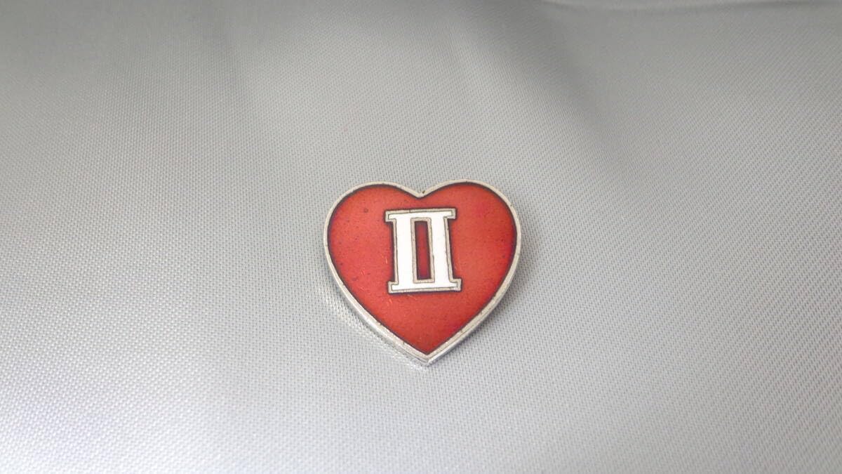 Amazon.co.jp: 美 山脇学園中学校 中学2年生 学年章 ピンバッジ 校章