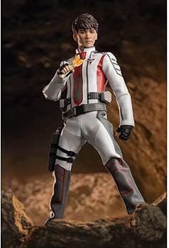 Amazon.co.jp: BLADE TOYS BT-002 GUTS隊員マドカ ダイゴDaigo1 12