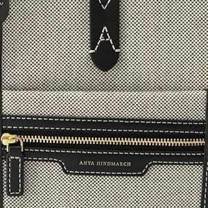 Amazon | [Anya Hindmarch] [アニヤハインドマーチ] トートバッグ