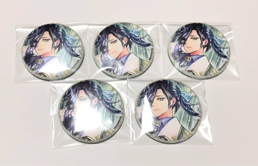 Amazon.co.jp: 悪魔執事と黒い猫 あくねこ ボスキ 缶バッジ : おもちゃ