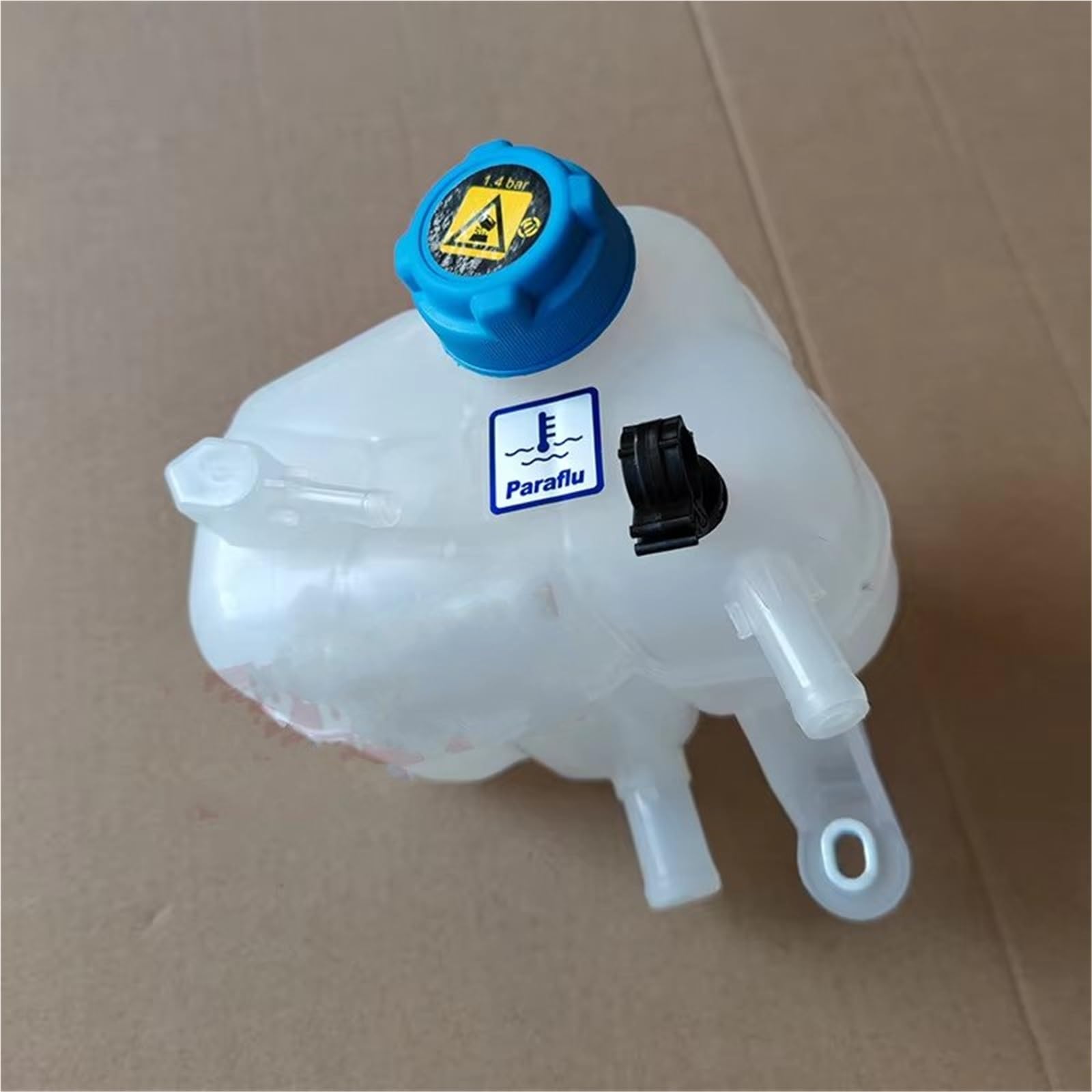 Amazon | 車用ラジエーターリザーブタンク Compatible With Fiat 500
