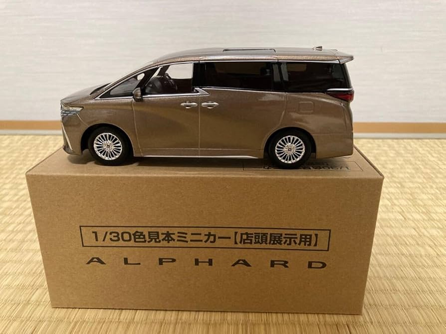 Amazon | トヨタ アルファード 40系 カラーサンプルミニカー（130