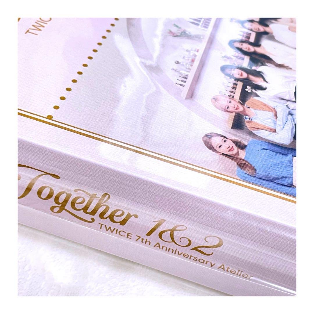 Amazon.co.jp: Together 1&2 バインダー TWICE トレカケース 9ポケット