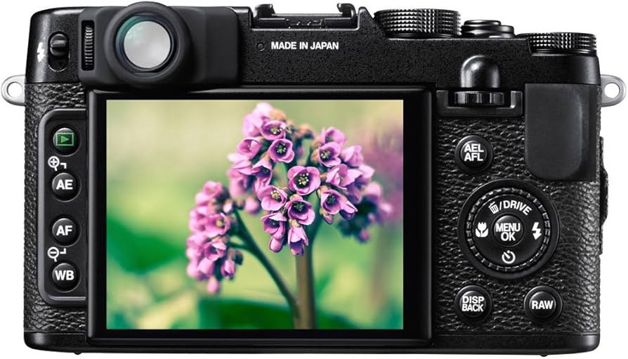 Amazon.com : Fujifilm X10 12 MP EXR CMOS Digital Camera with f2.0