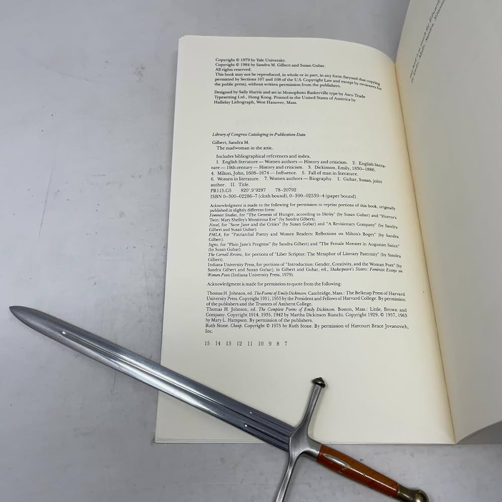 Amazon | The Madwoman in the Attic: The Woman Writer and the