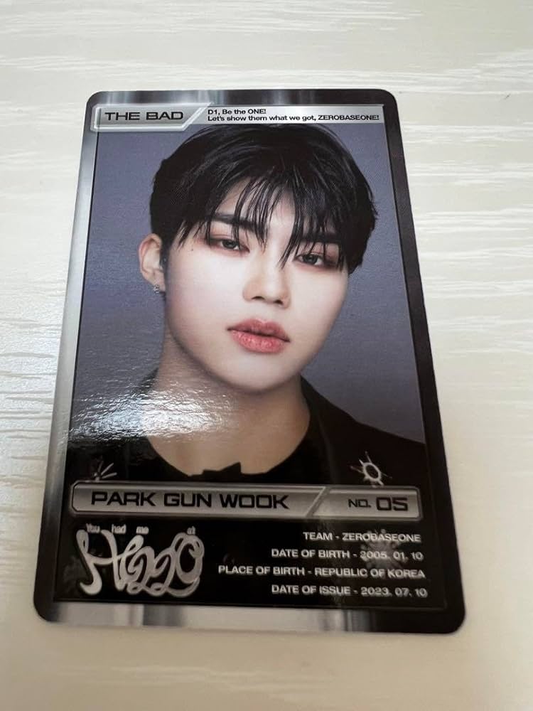 Amazon.co.jp: zb1 ゼベワン Solar ver 封入 ID カード パクゴヌク