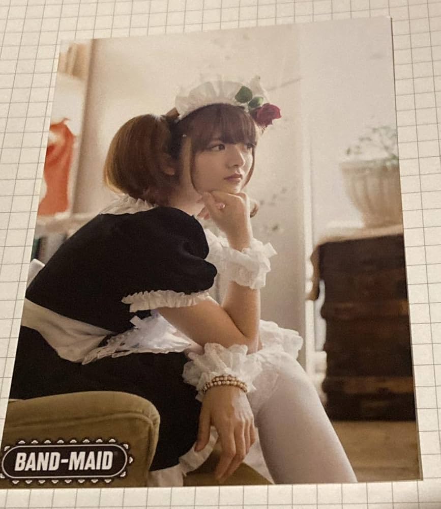 Amazon.co.jp: 絶版BAND-MAID小鳩ミクインディーズ時代の生写真その⑧