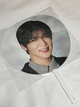 Amazon.co.jp: 目黒蓮 ジャンボうちわ RAYS SnowMan Dome Tour 2024