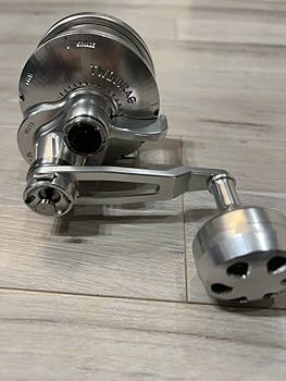 Amazon.co.jp: ジギング仕様 アキュレート バリアント 600NN 2スピード