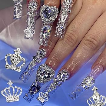 Amazon.co.jp: SensaBliss ネイルパーツ 王冠 3D立体 クラウン 32個