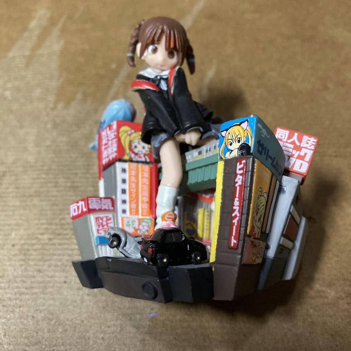 Amazon.co.jp: フィギュアのみ OTAKU おたく:人格=空間=都市