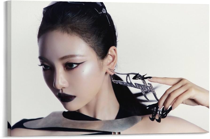 Amazon.co.jp: NINGNING ニンニン Aespa エスパ Whiplash Unbeatable