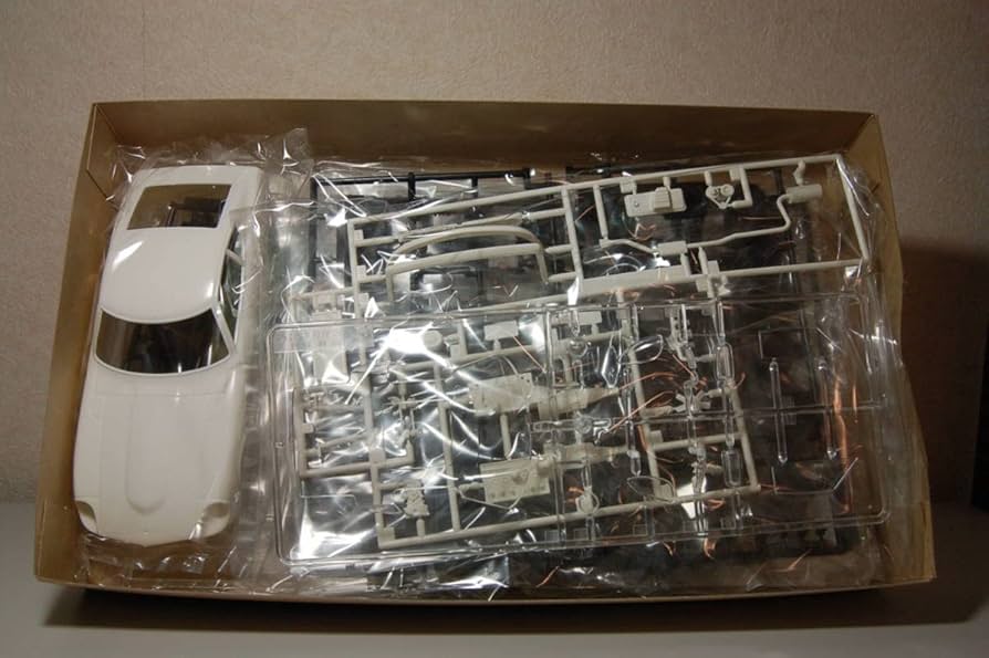 Amazon.co.jp: フジミ1/24 日産 フェアレディ240Z-L (S30) サファリ