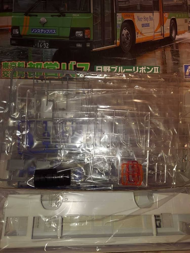 1/32 都営バス 日野ブルーリボン➕バス用1/32乗客フィギュアA、Bセット