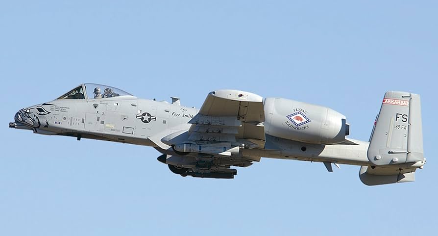 Amazon | ハセガワ 1/72 A-10C サンダーボルト2 184FS フライング