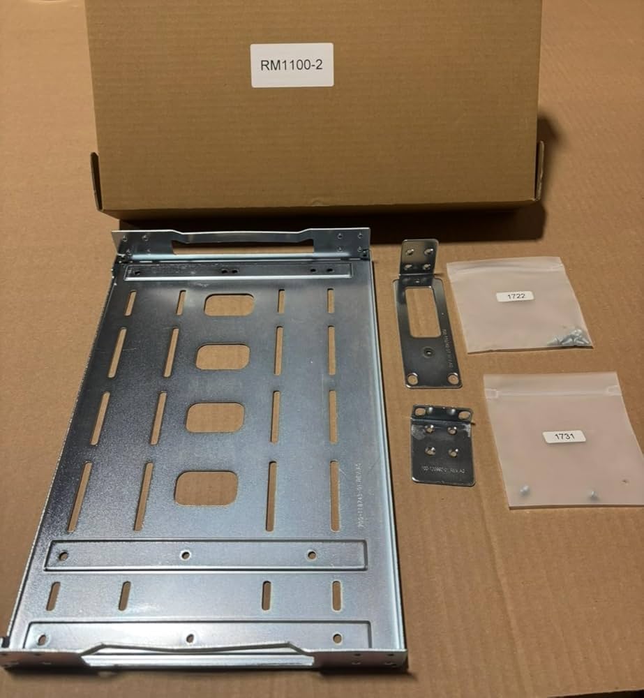 Amazon | ラックマウントキット 1100-RM2、Cisco 1100シリーズ (ISR