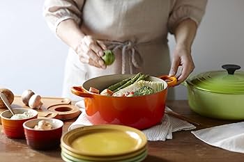 Amazon.co.jp: ル・クルーゼ(Le Creuset) 鋳物 ホーロー 鍋 ココット