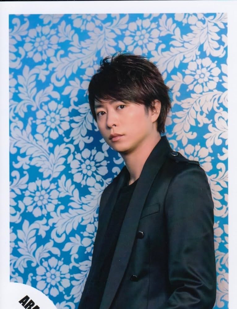 Amazon.co.jp: ARASHI 嵐 公式 生 写真 （櫻井翔）AS00043 : おもちゃ