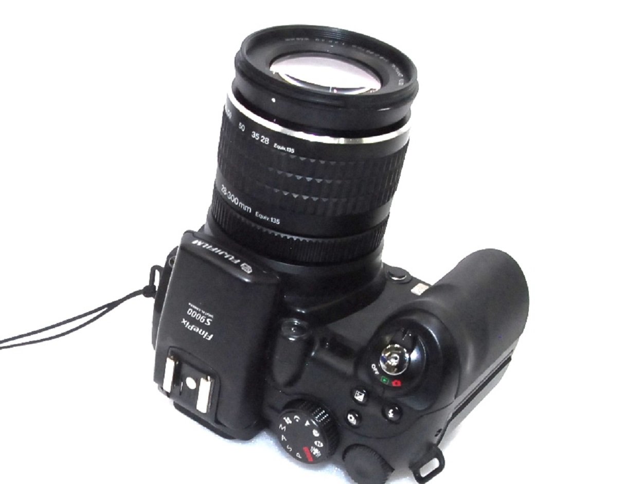 Amazon.co.jp: FUJIFILM FinePix S9000 FX-S9000 : Electronics