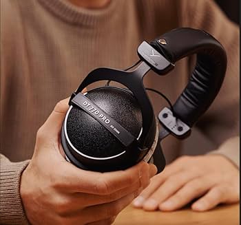 Amazon | beyerdynamic ベイヤーダイナミック DT 770 PRO 80Ω 密閉型