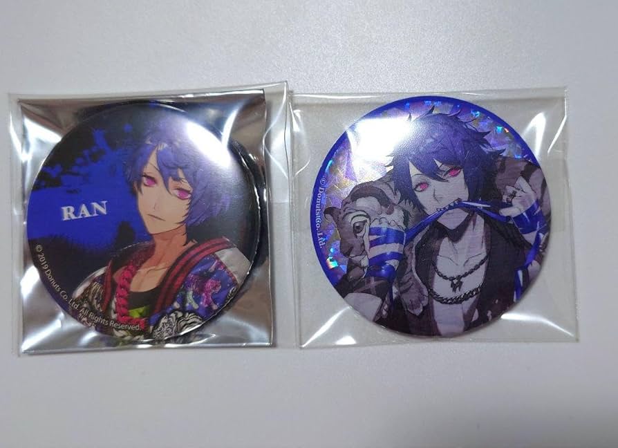 Amazon.co.jp: ブラスタ 藍 缶バッジ : おもちゃ