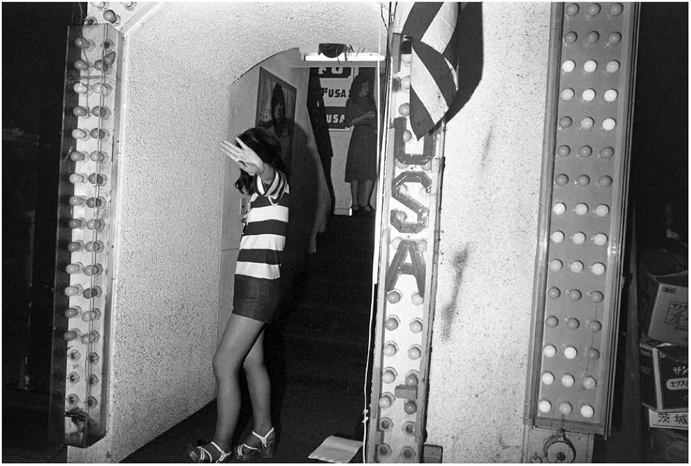 Tokyo-Yokosuka 1976-1983: Girard, Greg: 9781926856148: Books