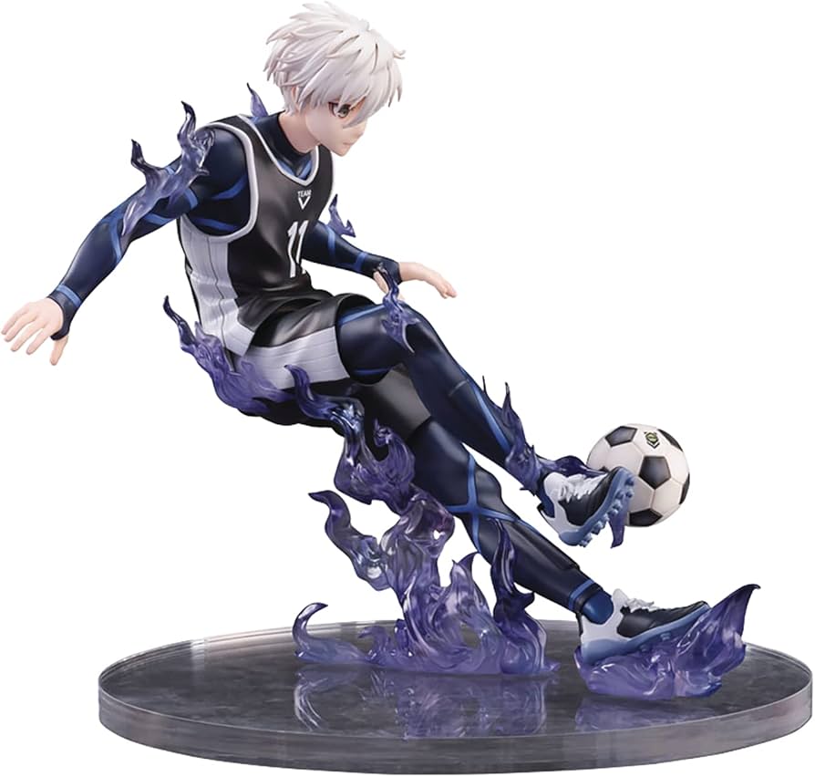 Amazon.com: Blue Lock: Seishiro Nagi 1:7 Scale PVC Figure : Toys