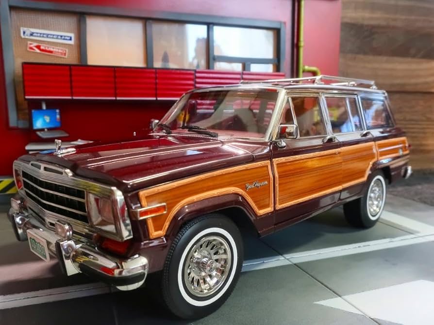 Amazon.co.jp: 1 18 ジープ グランドワゴニア 1989 Grand Wagoneer