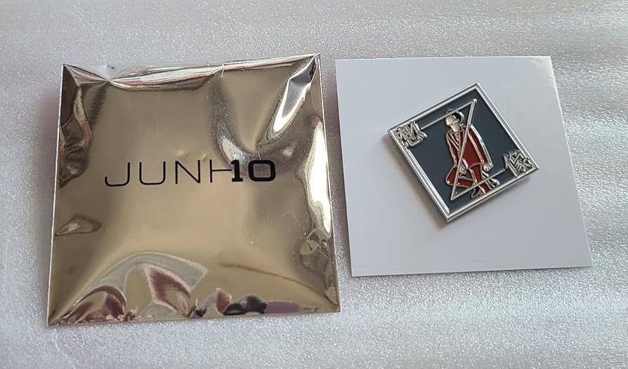 Amazon | 2PM ジュノ Lee Junho 『また会える日』RANDOM PIN BADGE