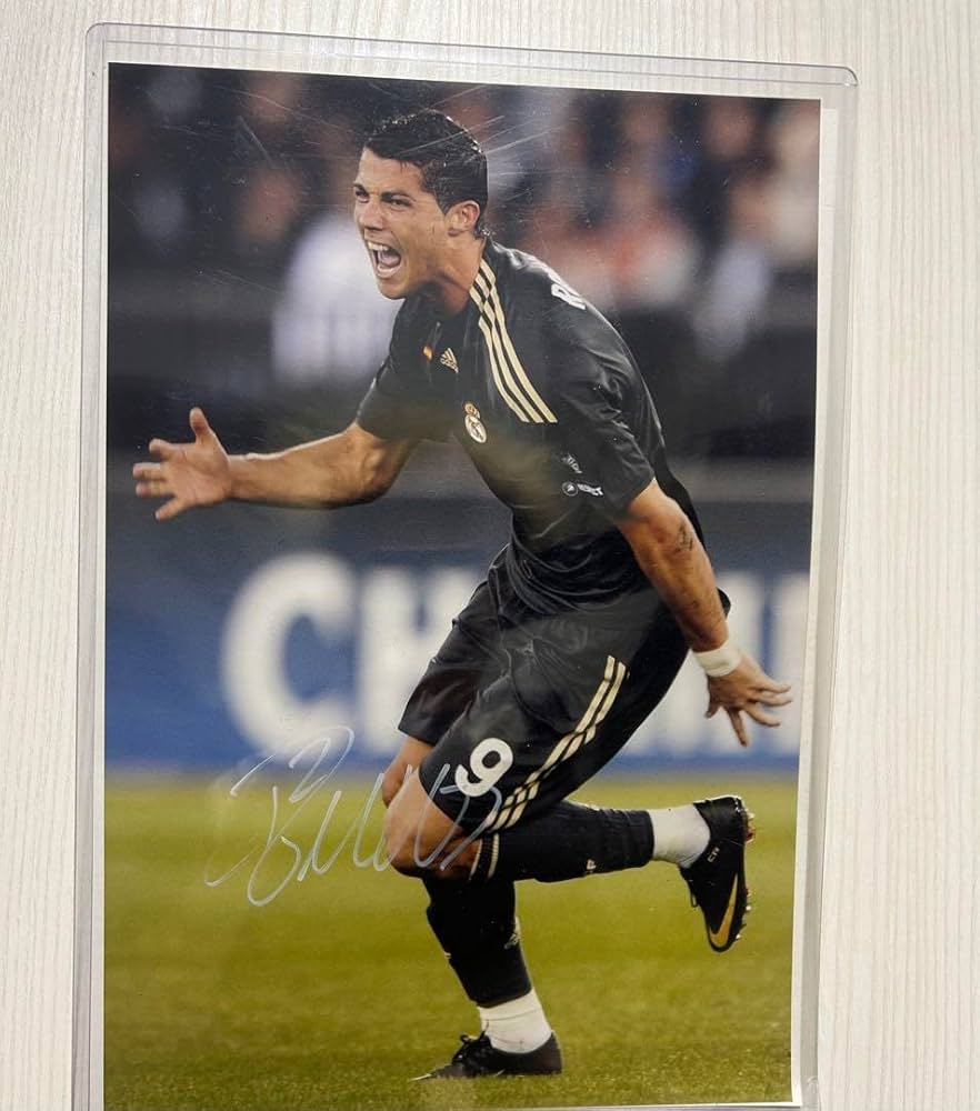 Amazon.co.jp: クリスティアーノロナウド クリロナ 直筆サイン入り