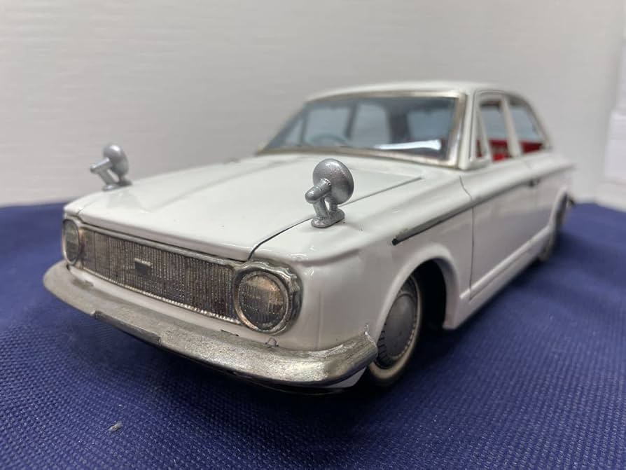 昭和レトロ ブリキ トヨタカローラ1100