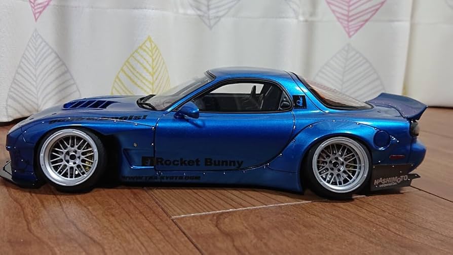 Amazon | イグニッションモデル IG1039 1/18 Rocket Bunny RX-7 (FD3S