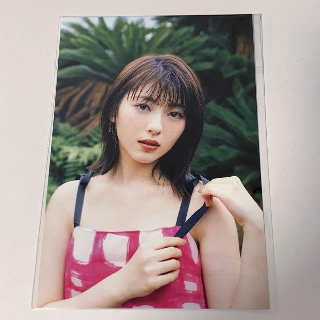 Amazon.co.jp: 浜辺美波 限定ポストカード 写真集 : 文房具・オフィス用品